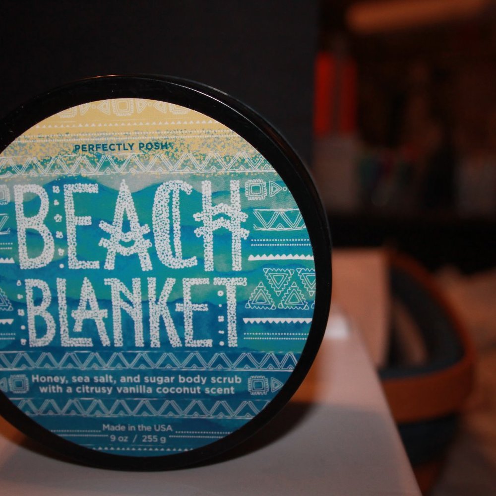 Perfectly Posh Beach Blanket Body Scrub